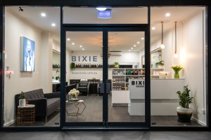 Bixie Colour Entrance